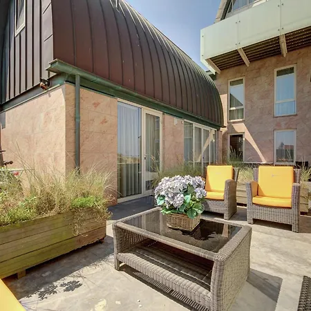 Luxury In A Right On The Boulevard And The Beach Holiday home Egmond aan Zee