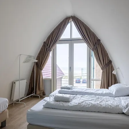Luxury In A Right On The Boulevard And The Egmond aan Zee
