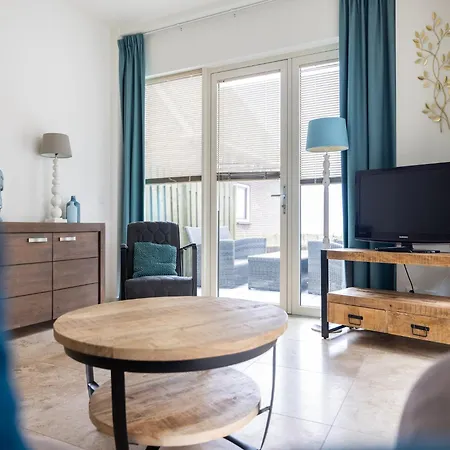 Luxury In A Right On The Boulevard And The Egmond aan Zee