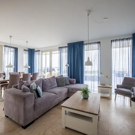 Luxury In A Right On The Boulevard And The Casa vacanze *