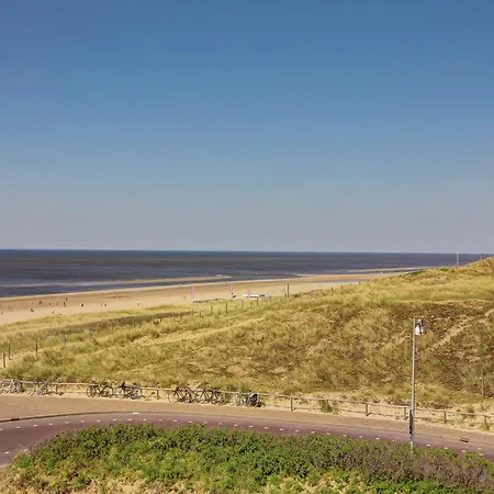 Luxury In A Right On The Boulevard And The Beach Holiday home Egmond aan Zee