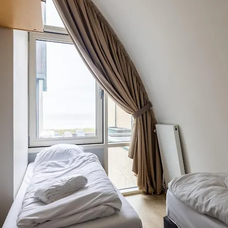 Luxury In A Right On The Boulevard And The Egmond aan Zee