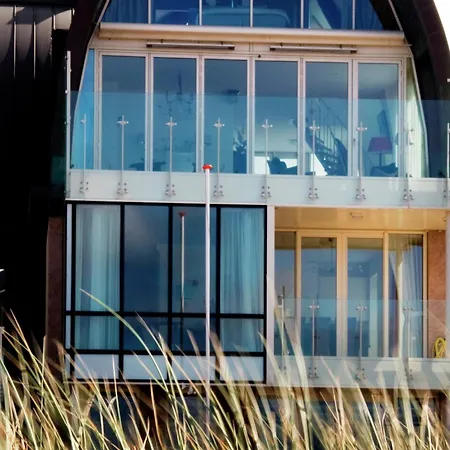 Holiday home Luxury In A Right On The Boulevard And The Beach Egmond aan Zee